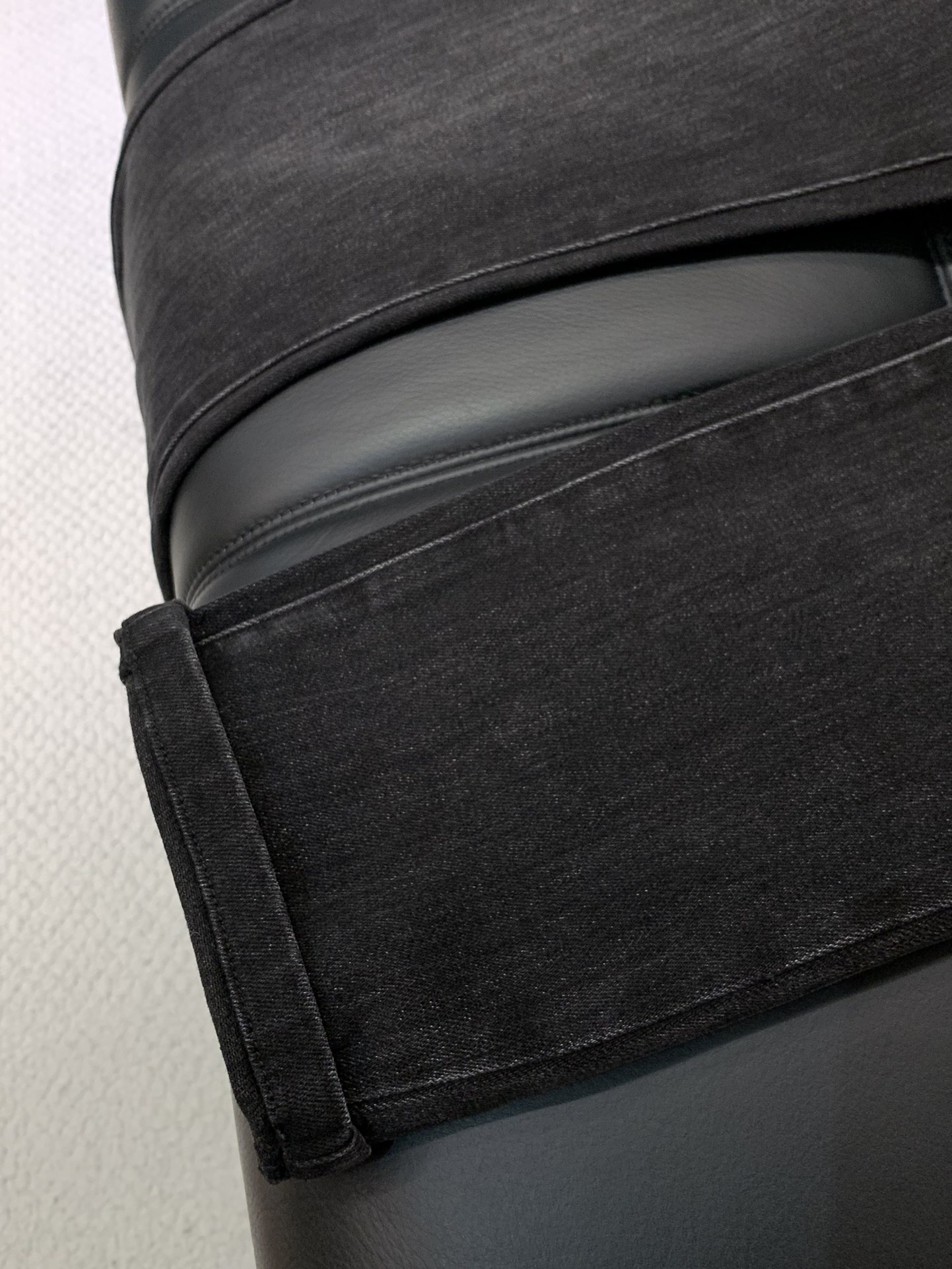 ，Zegna 杰尼亚，2025秋季最新品，专柜同步有售，原单狠货，时尚休闲水洗牛仔裤，进口原版面料，上身