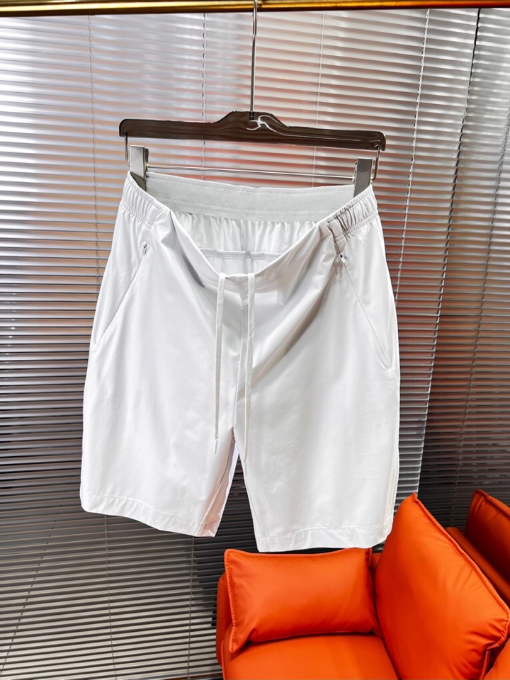 (Arcteryx）始祖鸟 夏日鸟家运动/休闲短裤。采用东丽冷感TRICOT面料技术，轻薄耐磨高透气防泼