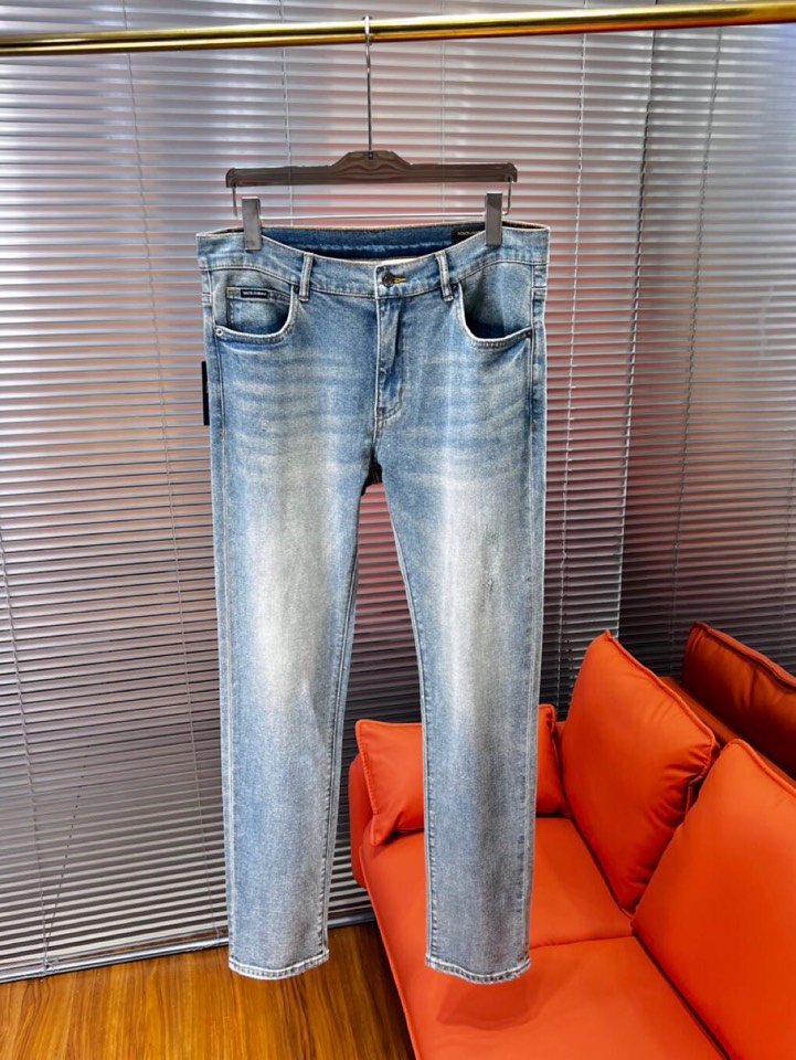 Dolce & Gabbana 杜嘉班纳 DG高级定制 ss春夏新款原单牛仔裤 修身直筒版型，柜台同步发