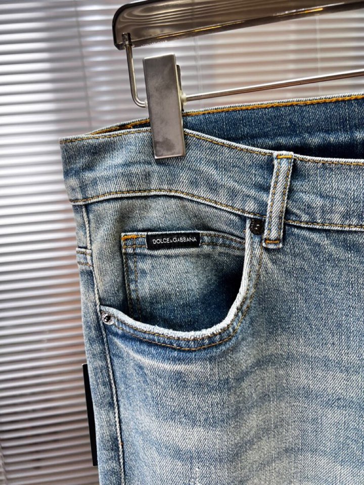 Dolce & Gabbana 杜嘉班纳 DG高级定制 ss春夏新款原单牛仔裤 修身直筒版型，柜台同步发