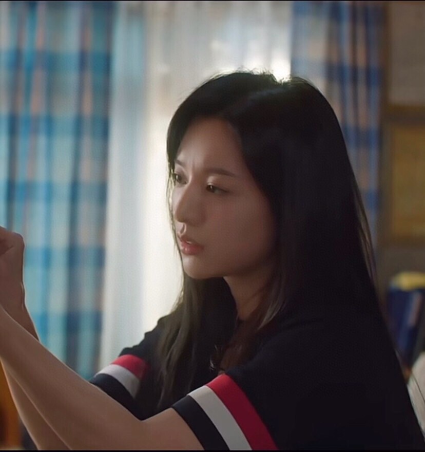 THOM BROWNE 汤姆布朗 TB🌺女款双袖红白蓝大织带圆领T恤 \n码数：0-2 颜色：白色、灰色