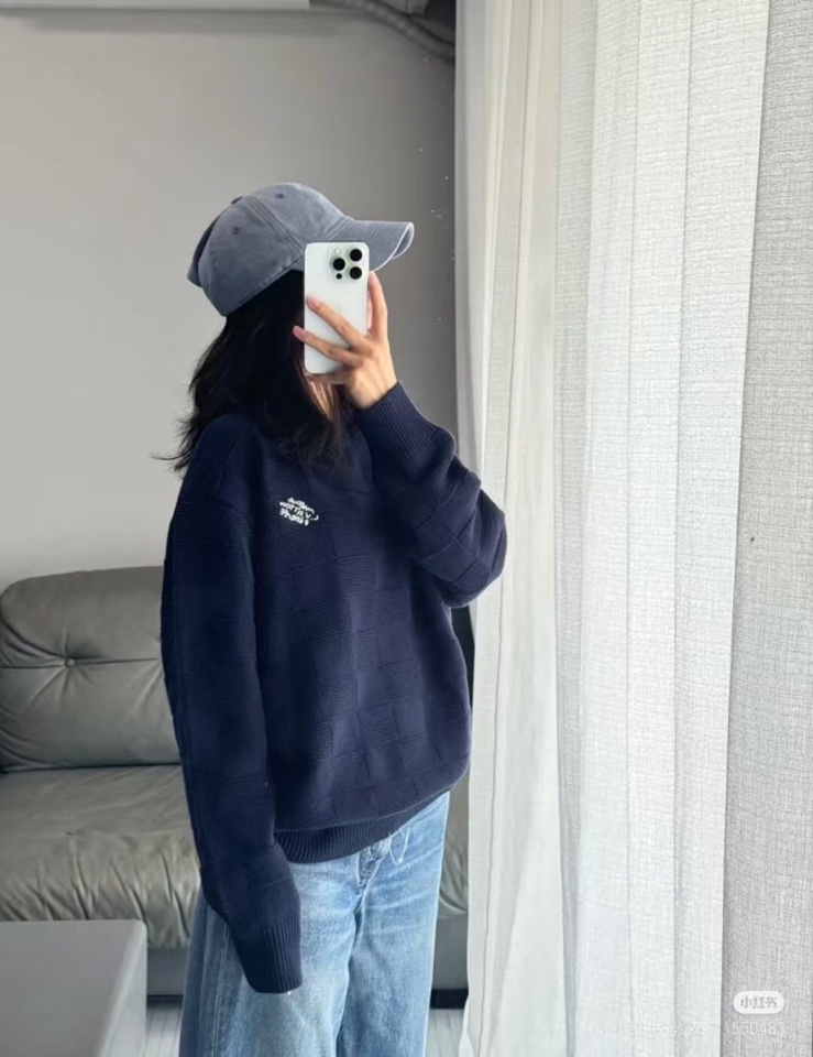 Louis Vuitton 路易威登LV 驴牌新款圆领毛衣羊毛衫。。100%羊毛面料\n男女同款情侣款\