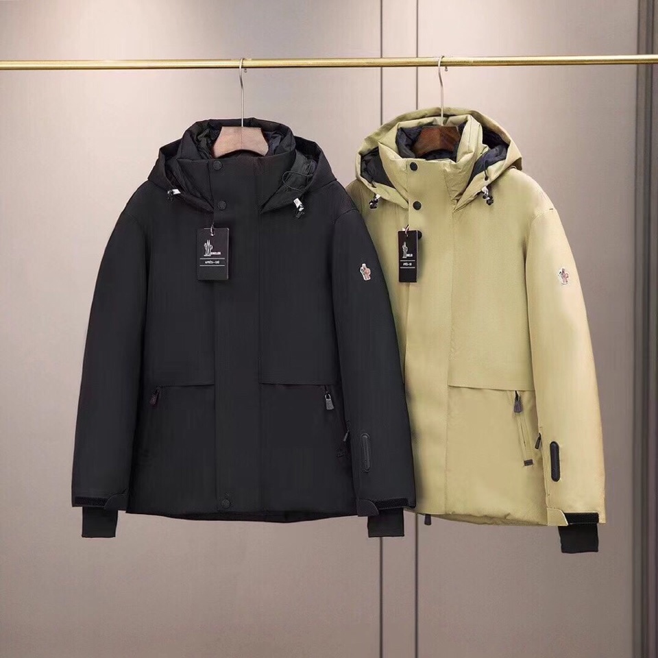 Moncler 蒙口秋冬爆款羽绒服🏈90白鸭绒顶级轻奢羽绒服！经典工艺羽绒服舒适顶级品质羽绒服！💋尺码：