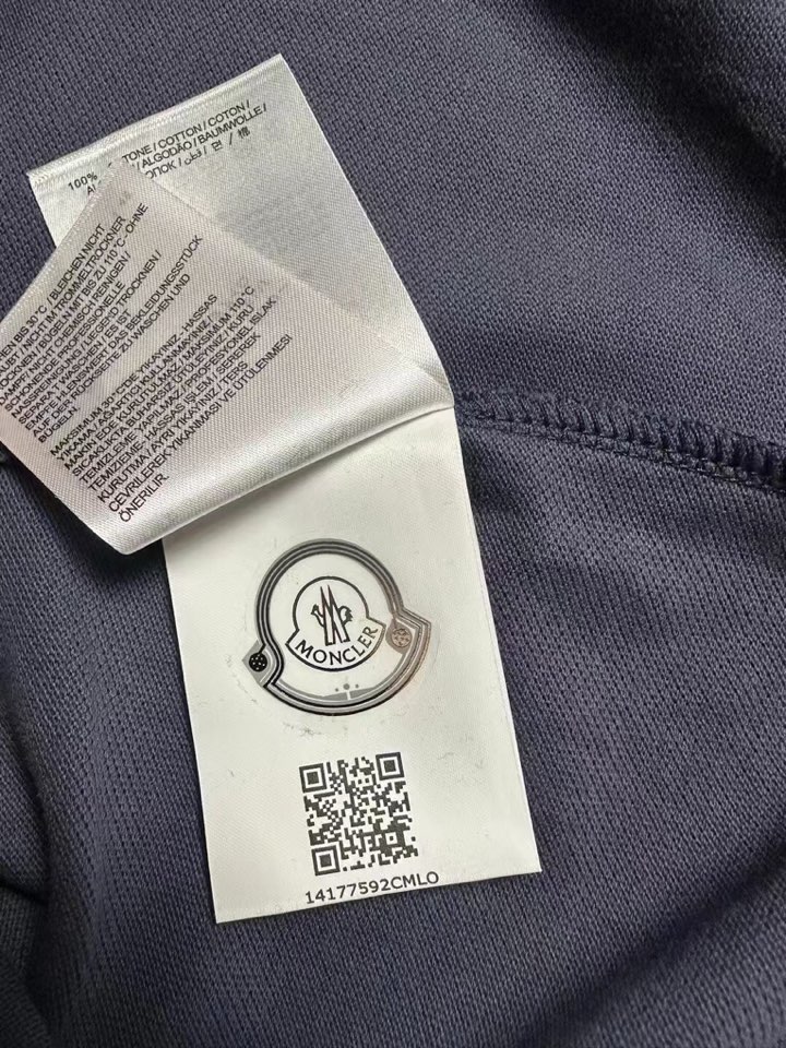 Moncler 蒙口新款翻领长袖T恤Polo衫，电脑提花字母领，单个色：藏青，潮流青春风格！标齐，码数：