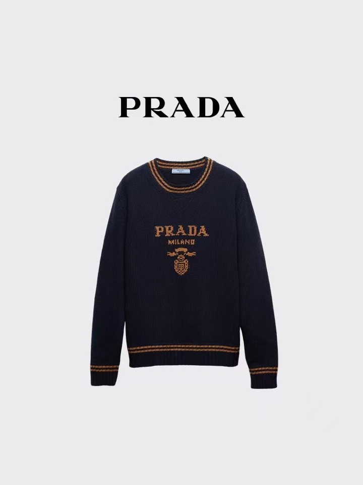Prada 普拉达男女同款情侣款徽标图案提花羊毛混纺圆领毛衣羊毛衫，50%羊毛，正常版型，粗针厚版，齐！