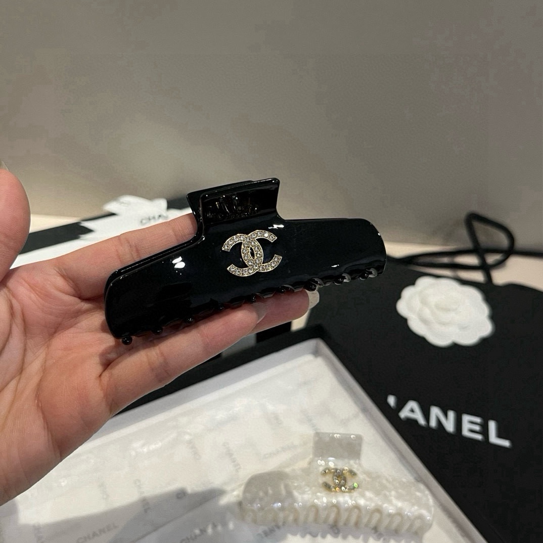 🆕 


Chanel香奈儿发夹