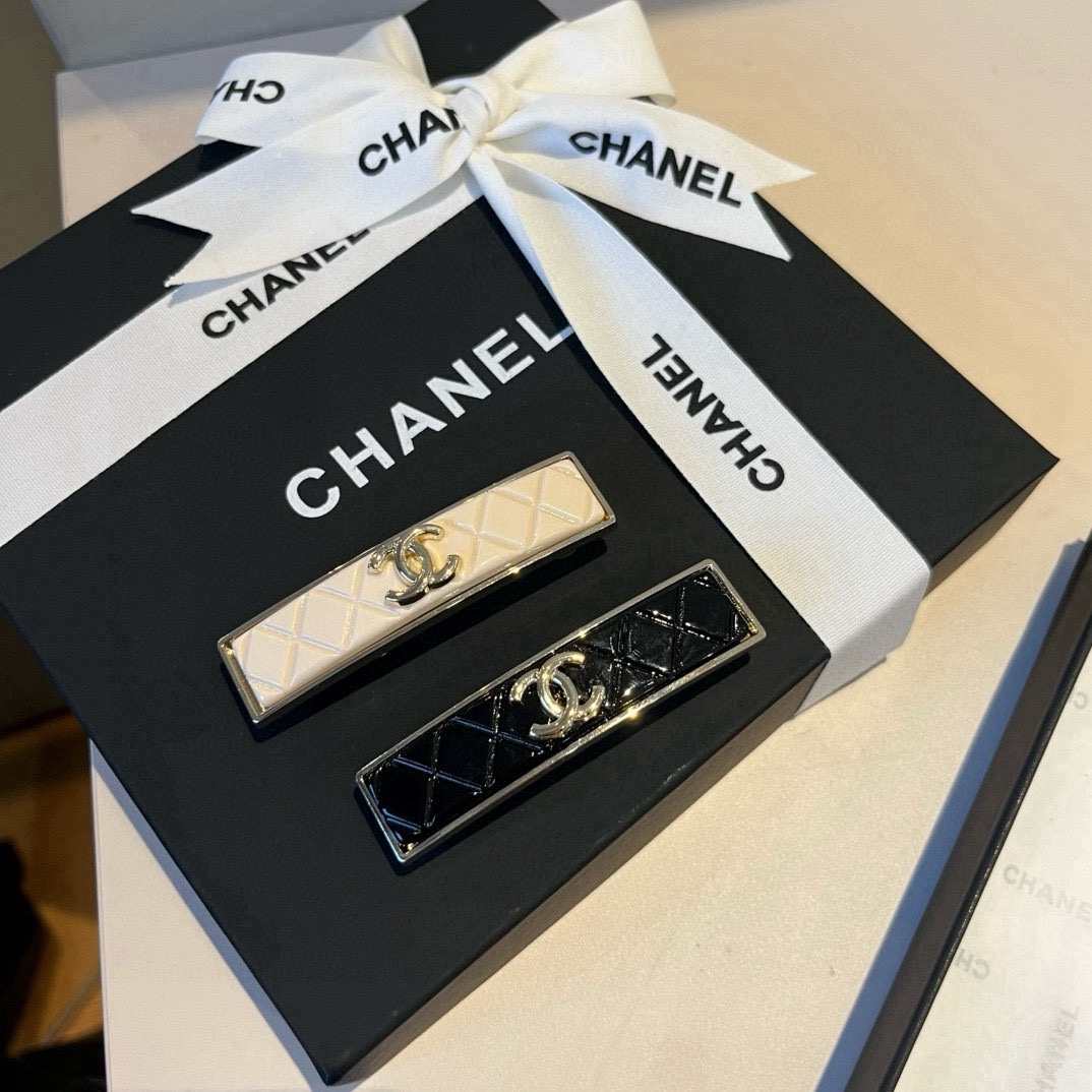 🆕《单个》


Chanel香奈儿发夹