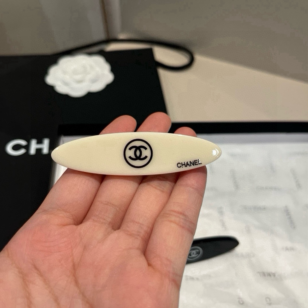 🆕

chanel 香奈儿新款发夹