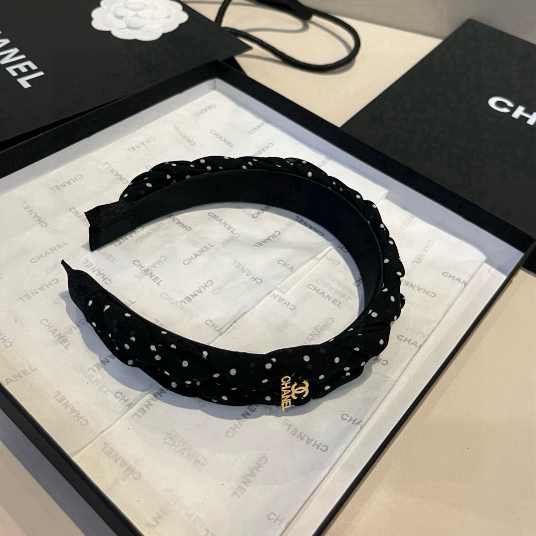 🆕

chanel 香奈儿新款发箍