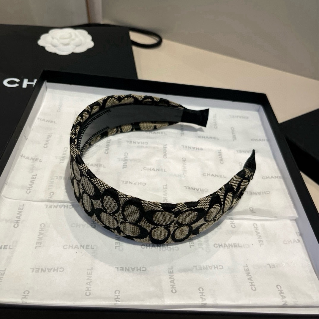 🆕

蔻驰新款发箍
