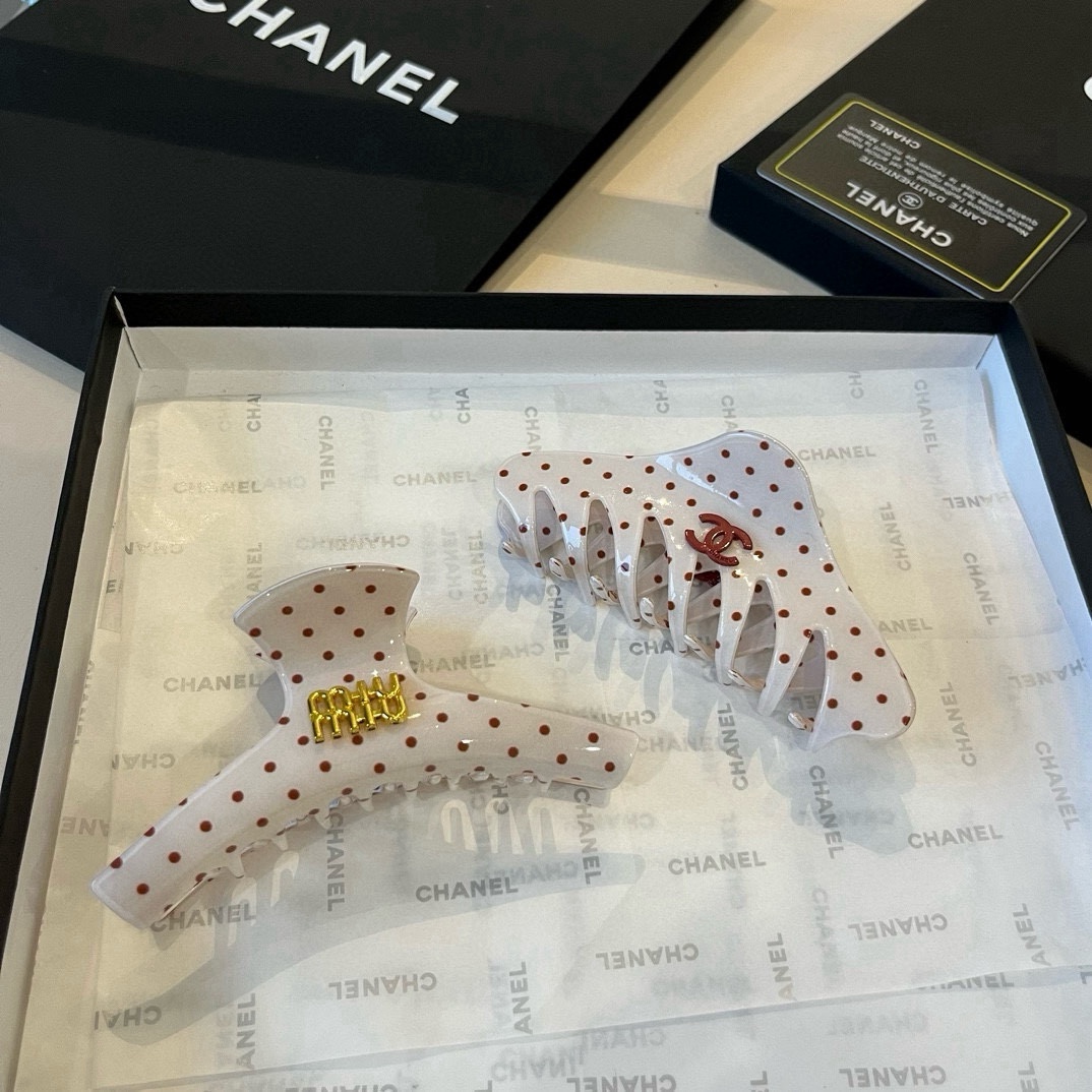🆕 单个

Chanel抓夹