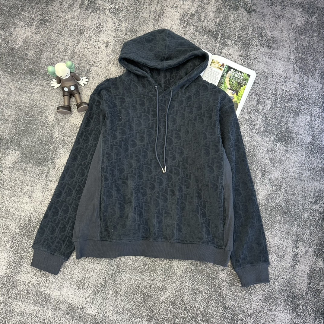 DR Hooded Sweatshirt: Stylish & Comfortable - Black, Grey & White Options 3 i1756972762 1279 1