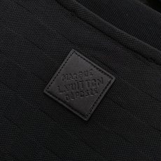 ,LouisVuitton 路易威登,2025夏季最新款,专柜同步有售,原单狠货,时尚休闲圆领短袖T恤, ,LouisVuitton 路易威登,2025夏季最新款,专柜同步有售,原单狠货,时尚休闲圆领短袖T恤,