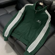 ,Balenciaga 巴黎世家,2025秋冬最新款,专柜同步有售,原单狠货,爆款时尚休闲外套,进口原版 ,Balenciaga 巴黎世家,2025秋冬最新款,专柜同步有售,原单狠货,爆款时尚休闲外套,进口原版