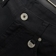 颜色:黑,黑蓝,Burberry 巴宝莉,2025秋季最新品,专柜同步有售,原单狠货,时尚休闲裤,进口原 颜色:黑,黑蓝,Burberry 巴宝莉,2025秋季最新品,专柜同步有售,原单狠货,时尚休闲裤,进口原