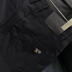 颜色:黑,黑蓝,Burberry 巴宝莉,2025秋季最新品,专柜同步有售,原单狠货,时尚休闲裤,进口原 颜色:黑,黑蓝,Burberry 巴宝莉,2025秋季最新品,专柜同步有售,原单狠货,时尚休闲裤,进口原