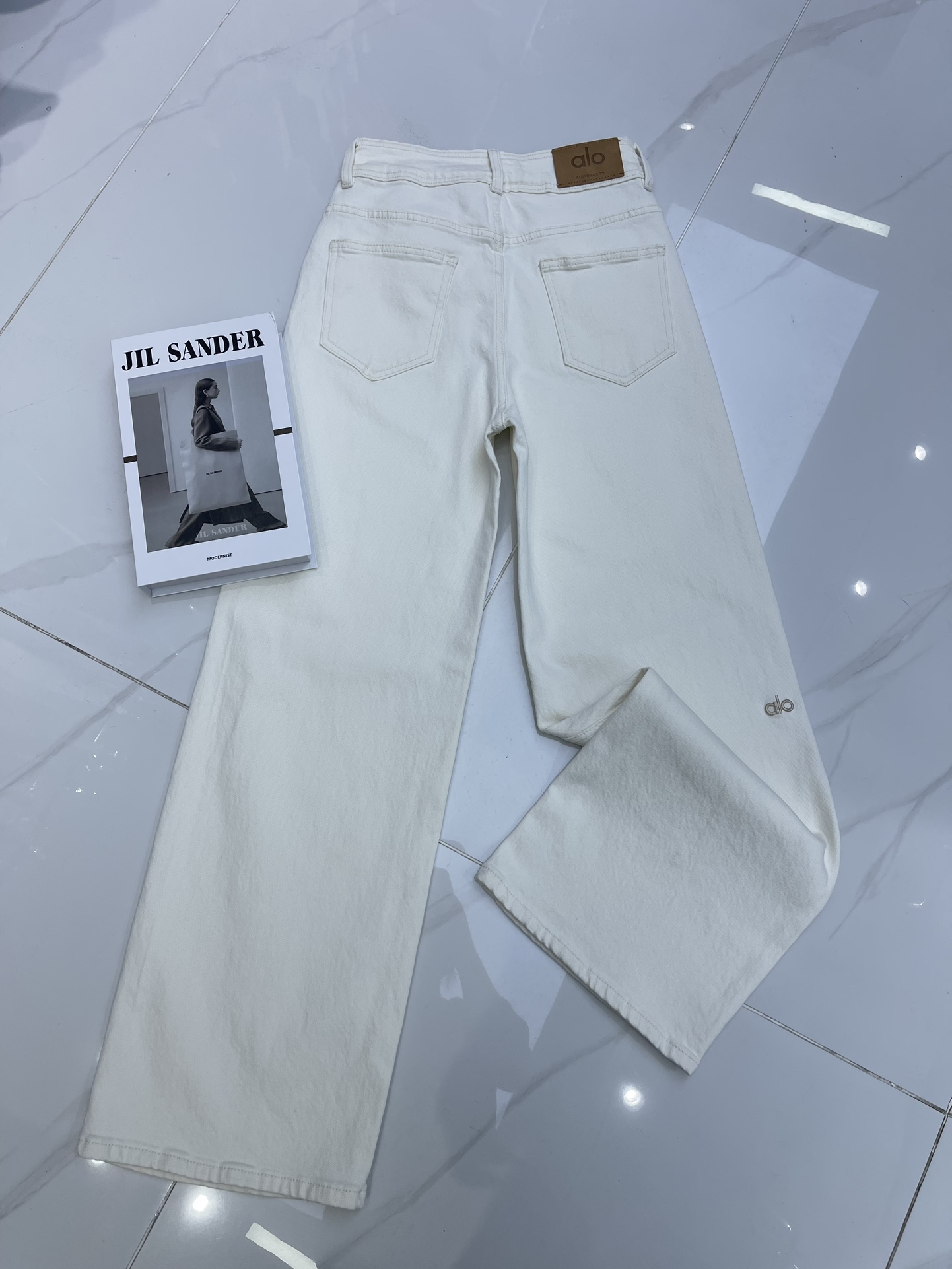 Wide Leg High Waist Straight Trousers with Embroidered Logo 4 i1757043251 2831 5