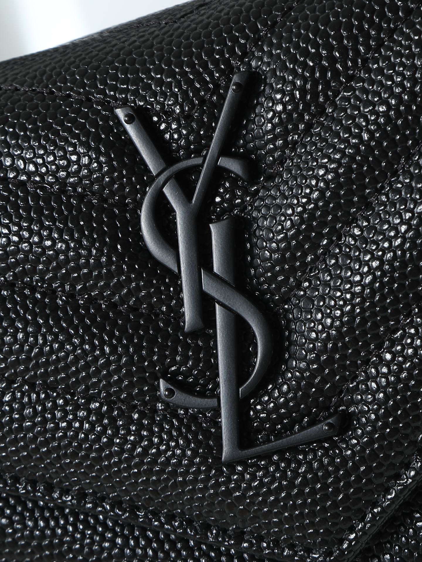 Saint Laurent Envelope Black 20×17×6cm crossbody 20x17 everyday