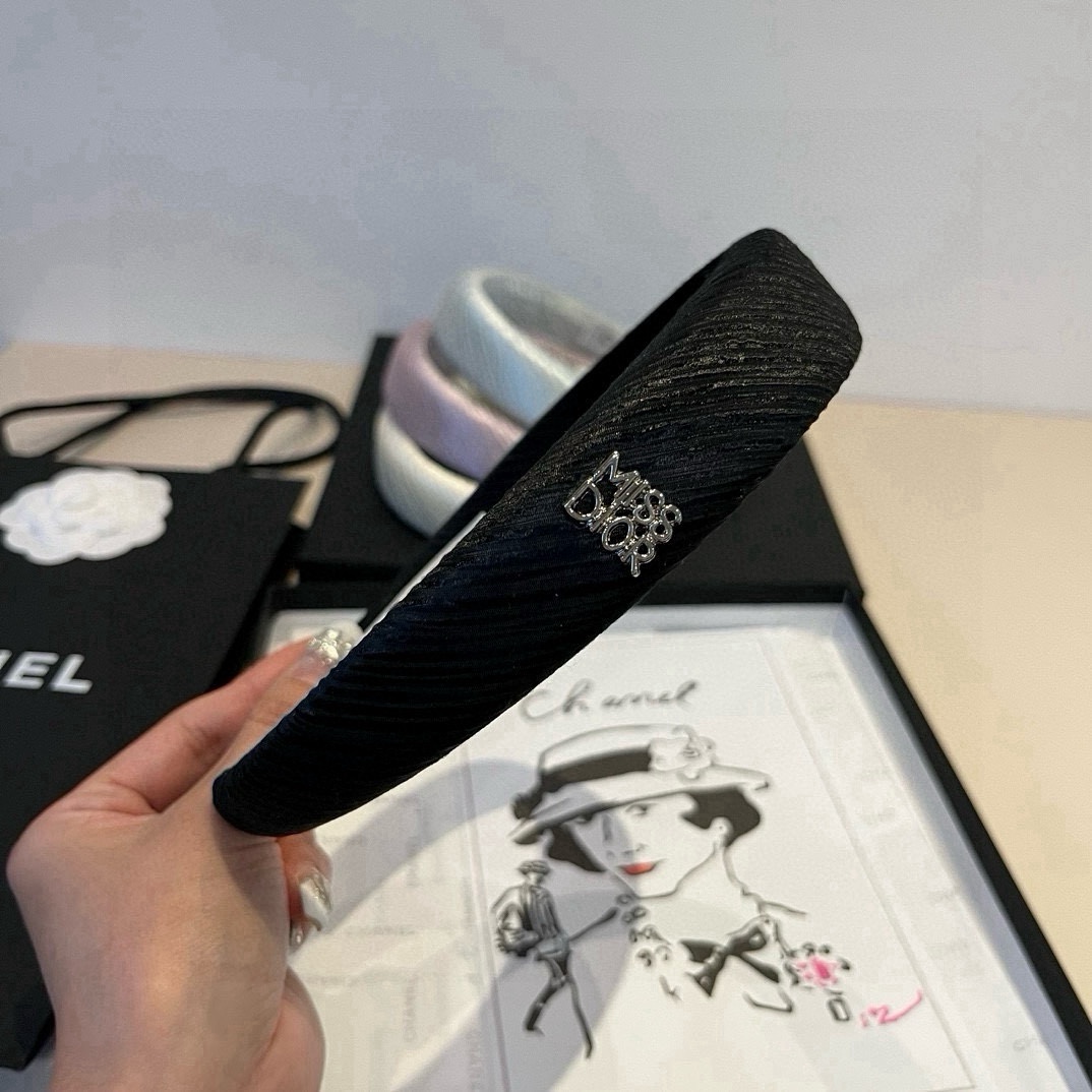 🆕

Dior迪奥新款发箍