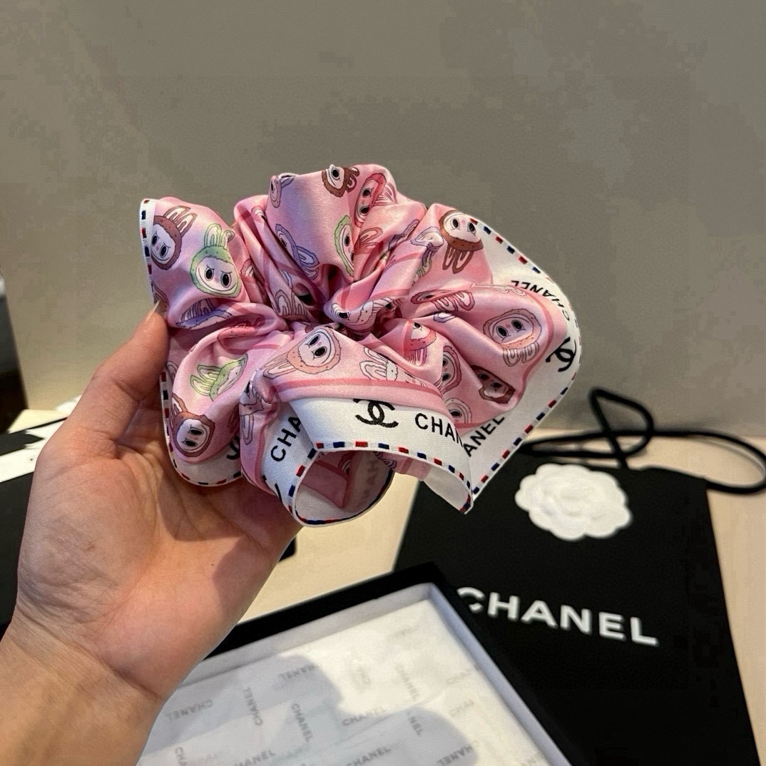 🆕


Chanel香奈儿发圈