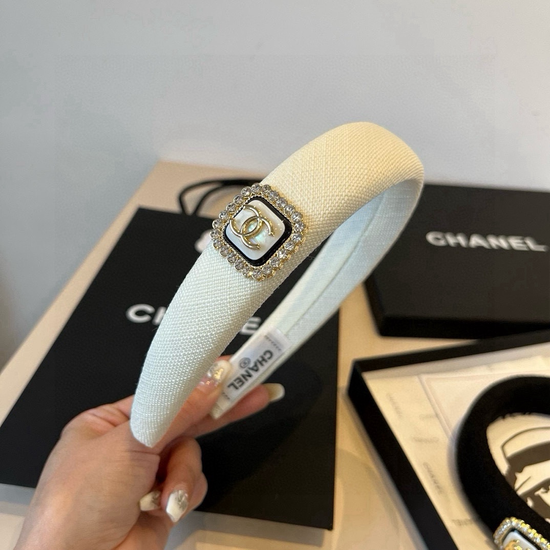 🆕

Chanel香奈儿蝴蝶结发箍