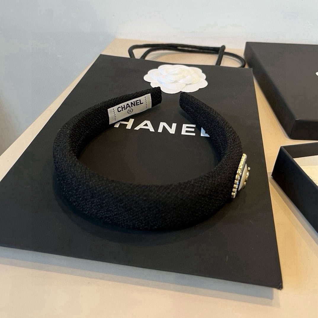 🆕

Chanel香奈儿蝴蝶结发箍