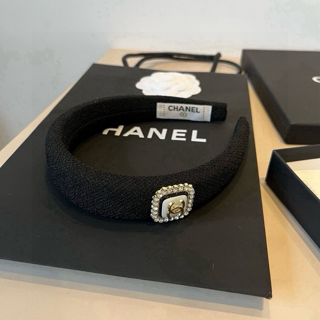 🆕

Chanel香奈儿蝴蝶结发箍