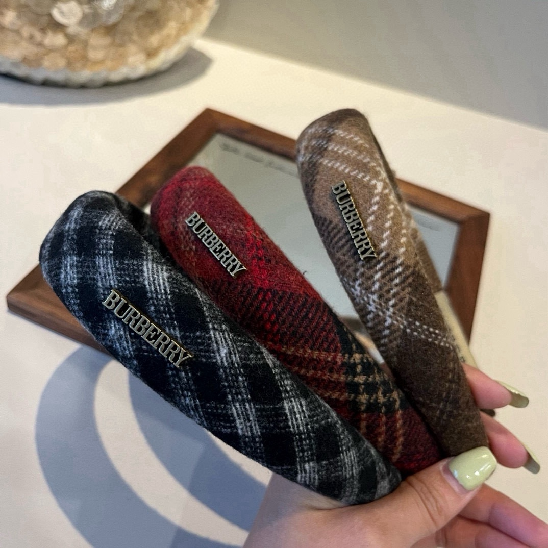 🆕

Burberry巴宝莉新款发箍