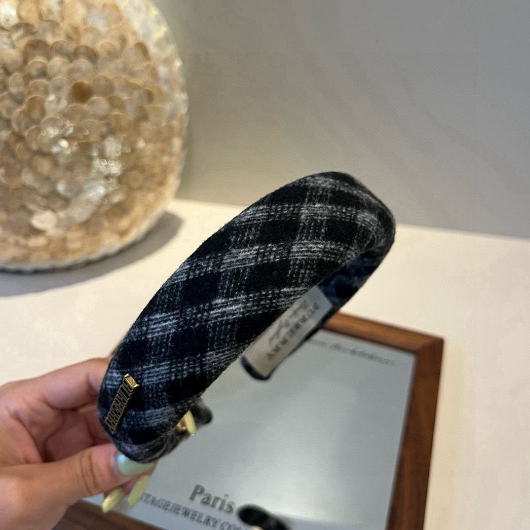 🆕

Burberry巴宝莉新款发箍