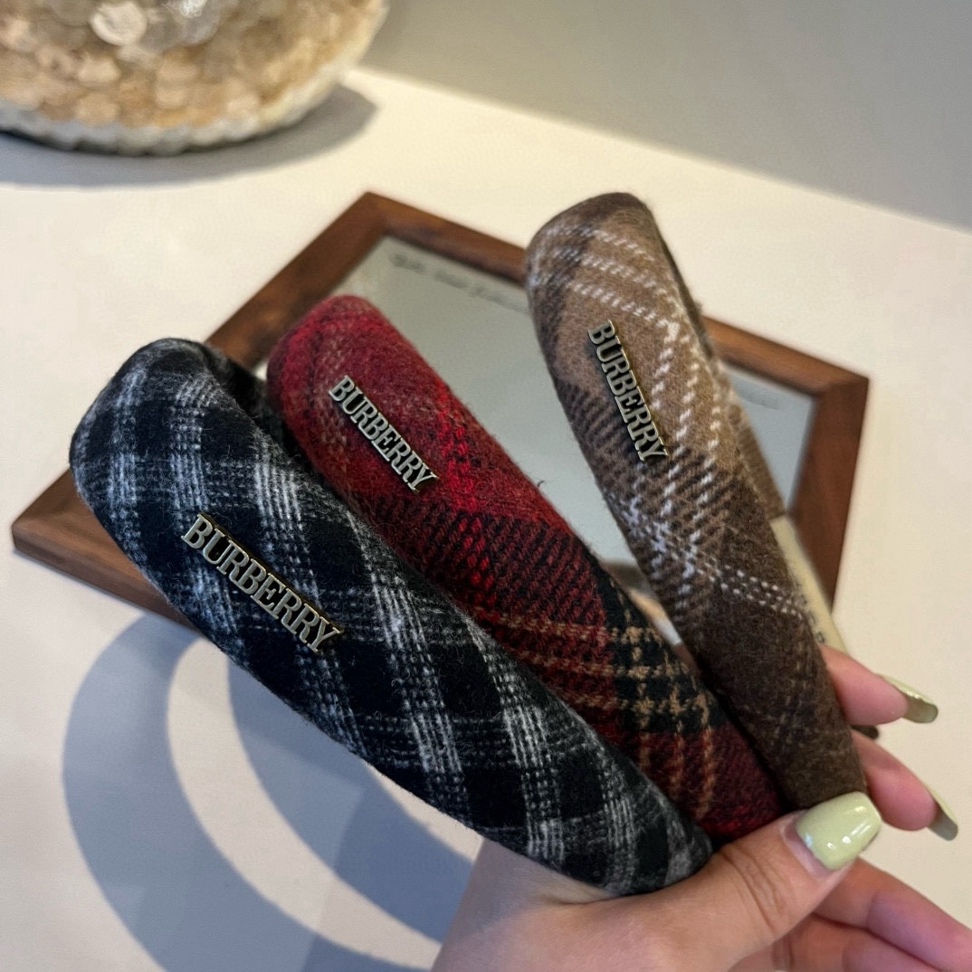 🆕

Burberry巴宝莉新款发箍