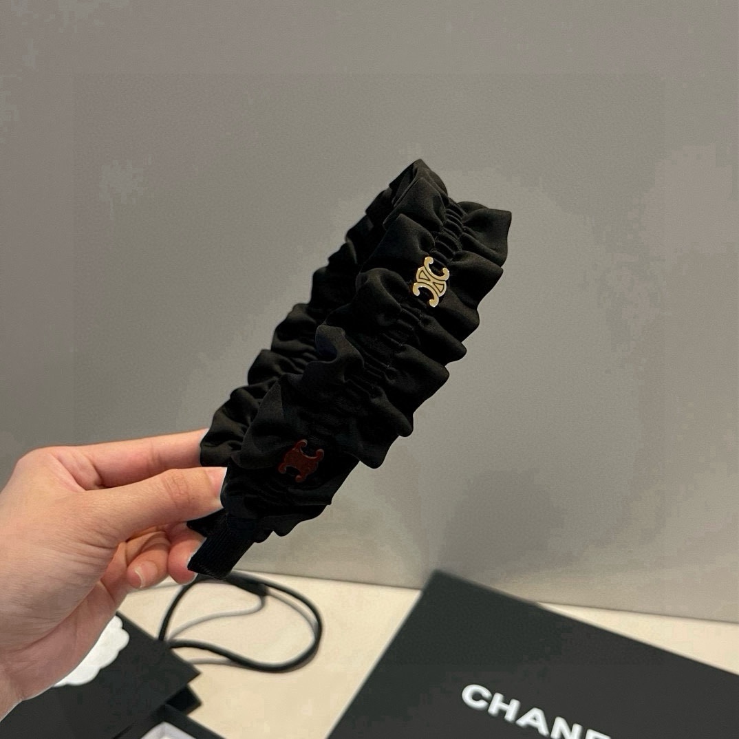 🆕


Celine赛琳发箍