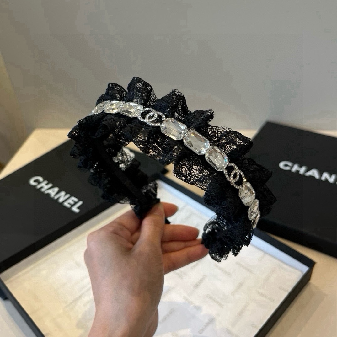 🆕 

Chanel香奈儿新款发箍