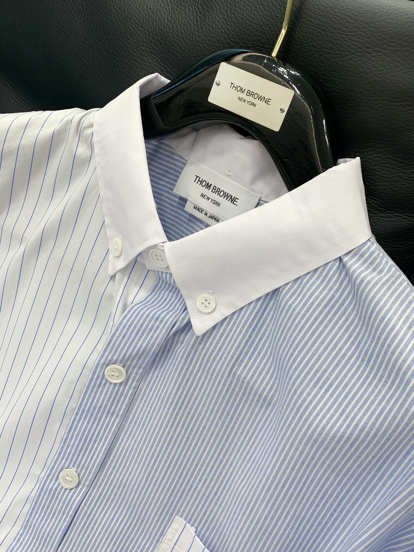 ，Thom Browne 汤姆·布朗 ，2025秋季最新品，时尚休闲长袖衬衫，专柜同步有售，原单狠货，采