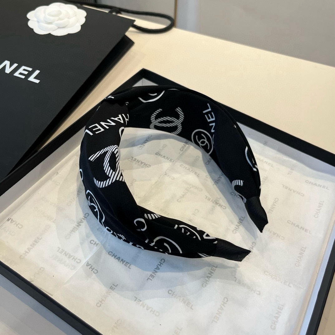 🆕

Chanel香奈儿发箍