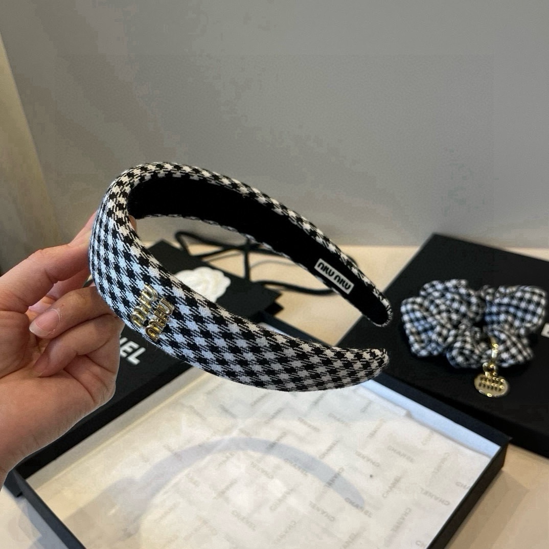 🆕（单个）

miumiu缪缪新款发箍