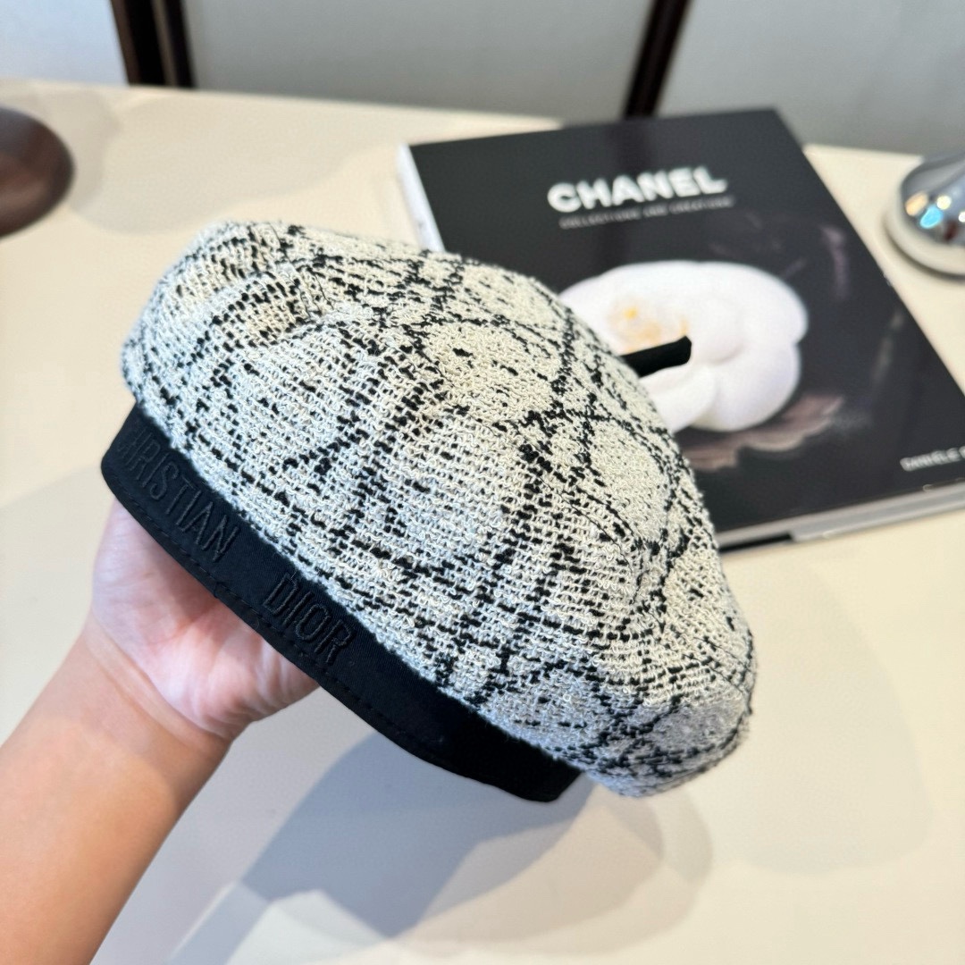 🆕

Dior迪奥新款贝雷帽，高端定制，头围57cm
