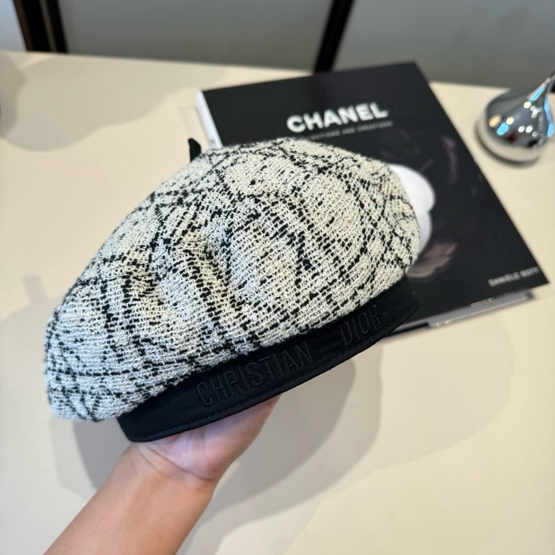 🆕

Dior迪奥新款贝雷帽，高端定制，头围57cm