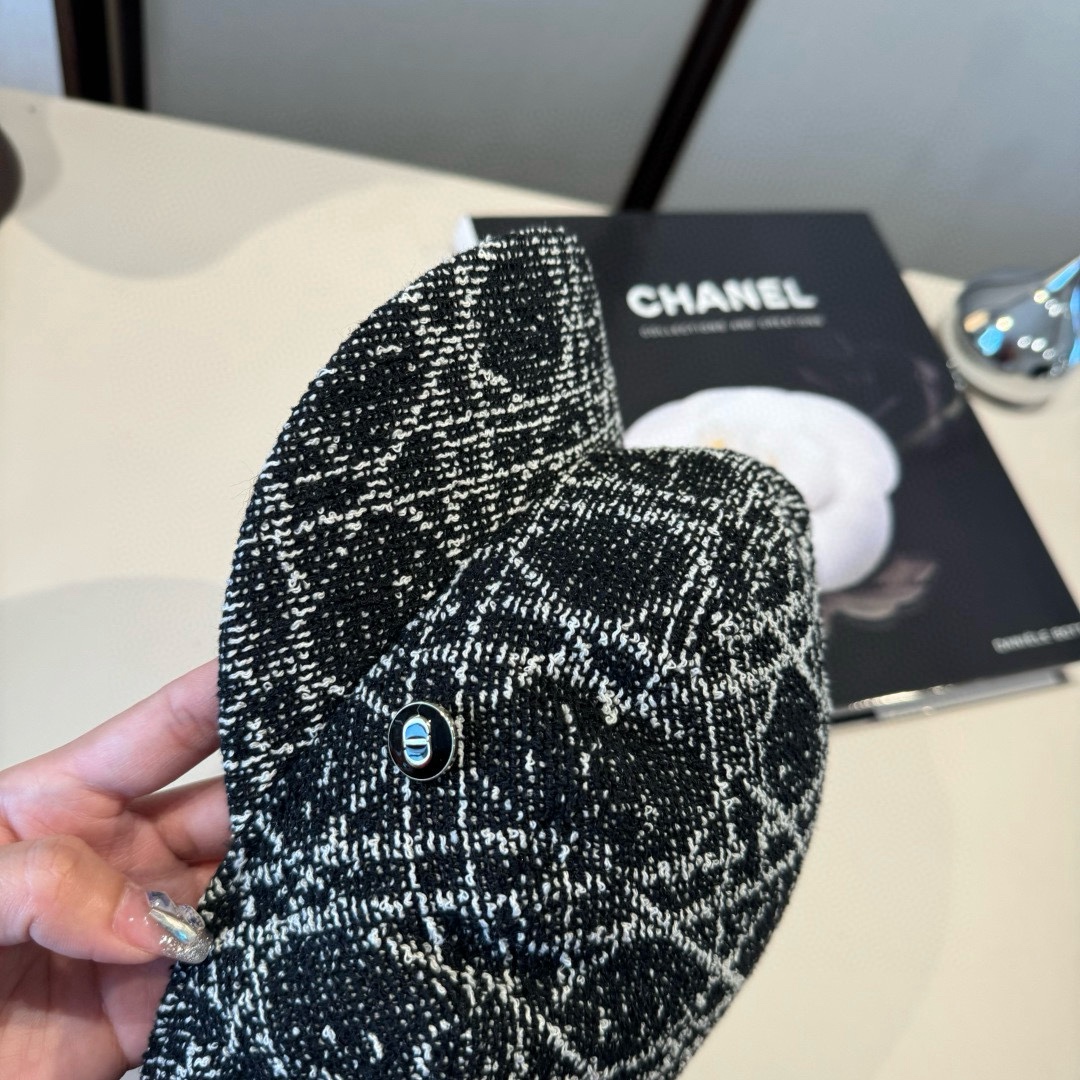 🆕

Dior迪奥新款鸭舌画家帽，高端定制，头围57cm