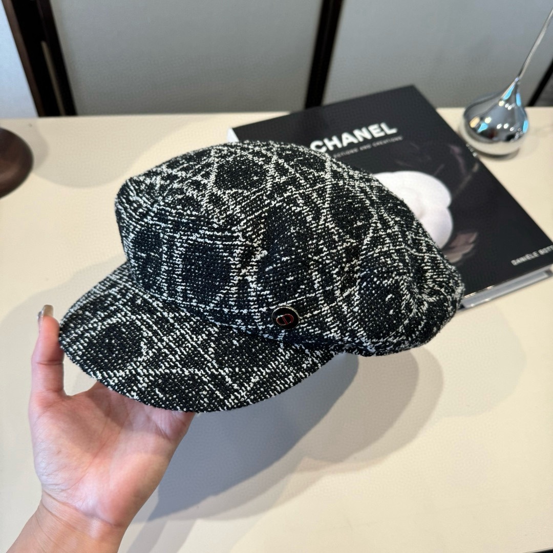 🆕

Dior迪奥新款鸭舌画家帽，高端定制，头围57cm