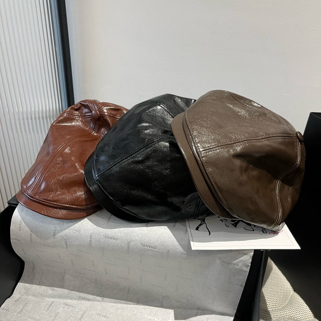 🆕

普拉达新款前进帽，高端定，头围57cm