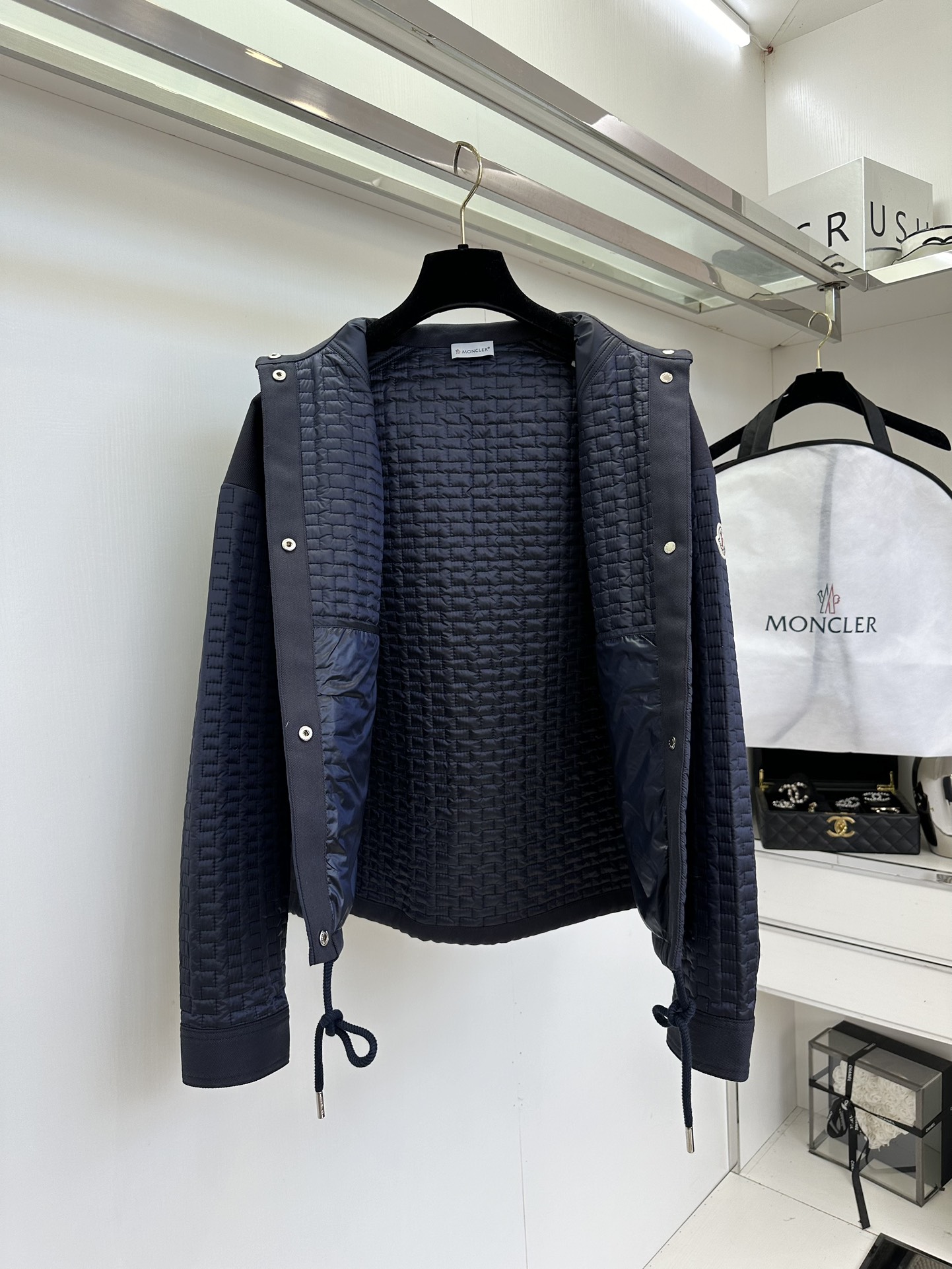 25 F NEWMoncle* 25Fw秋冬新款几何衍线压纹，翻领棉服外套|△独家yb开发!高版出品!防