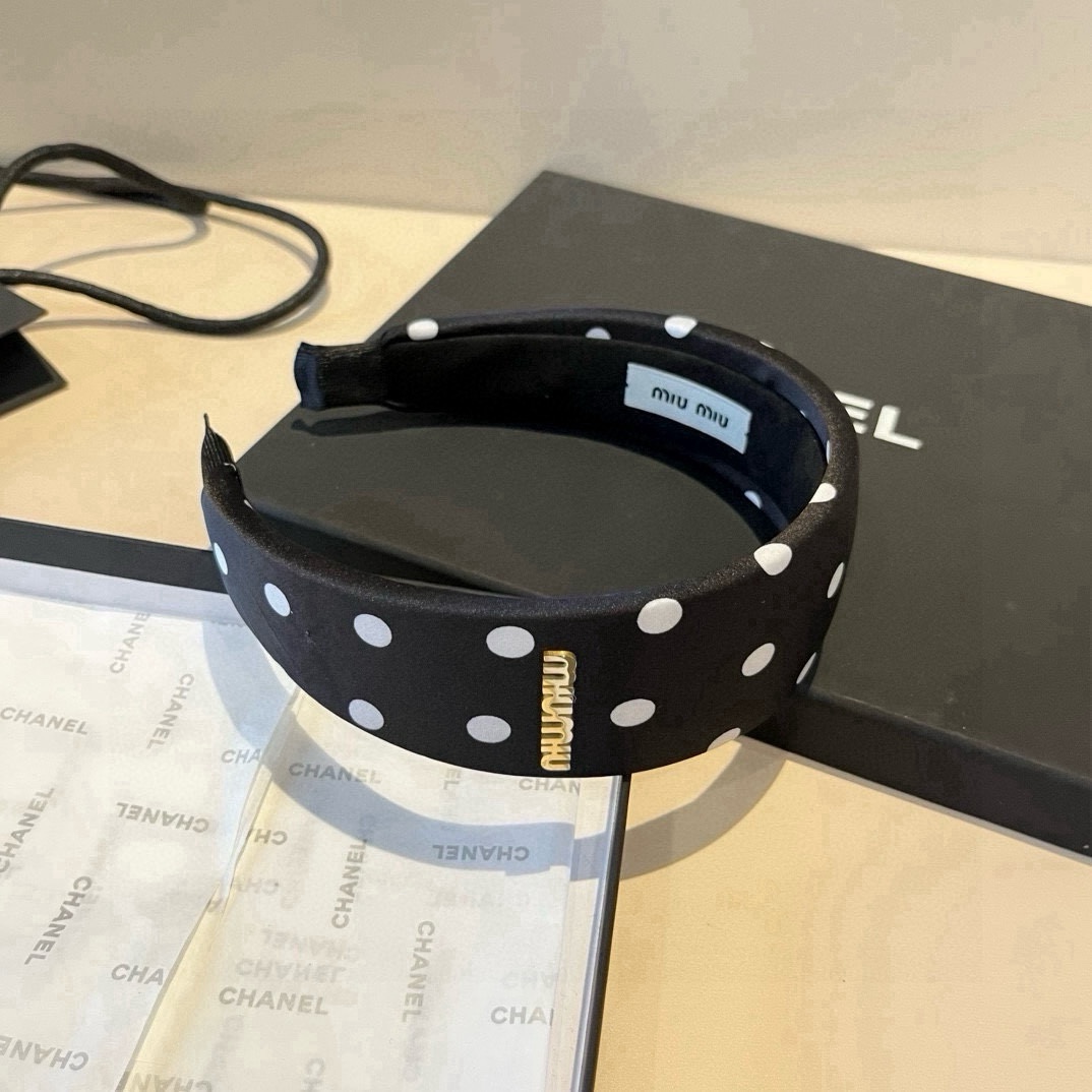 NO:371421,Miumiu Miu new hairband hairpins, hairpins, miumiu, hairpins19860909miumiu缪缪新款发箍发夹,发夹,miumiu,hairpins,accessory