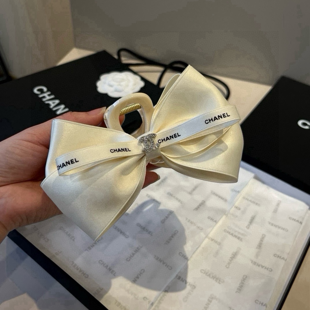 NO:371415,Chanel Chanel new hairpin hairpin, hairpin, chanel, chanel, hairpin19860909Chanel香奈儿新款发夹发夹,发夹,chanel,chanel,hairpins,accessory