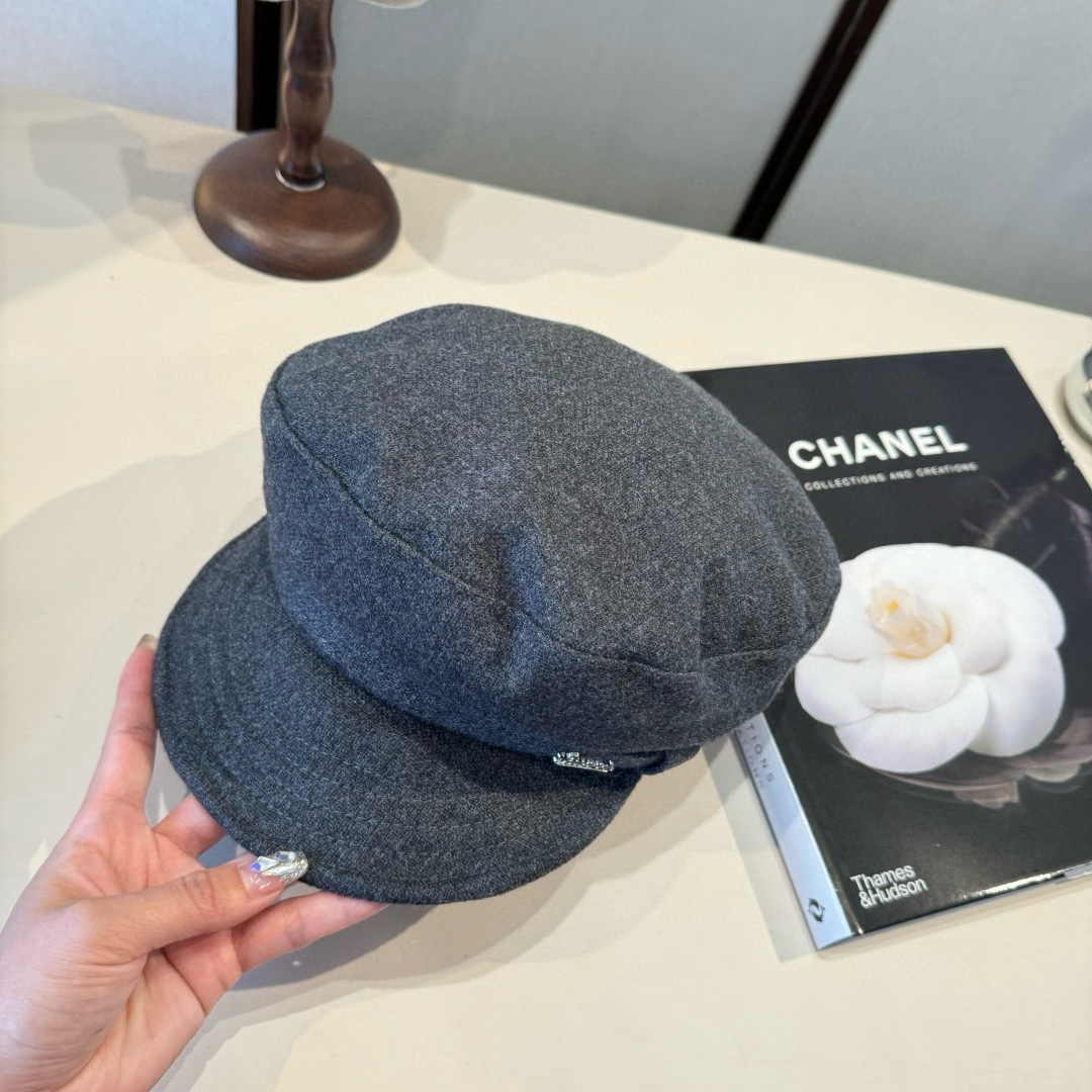 🆕

Gucci古奇羊毛画家鸭舌帽，百分百羊毛🦙%面料，头围57cm