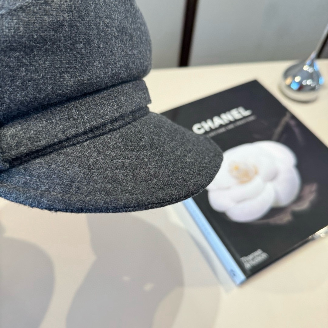 🆕

Gucci古奇羊毛画家鸭舌帽，百分百羊毛🦙%面料，头围57cm