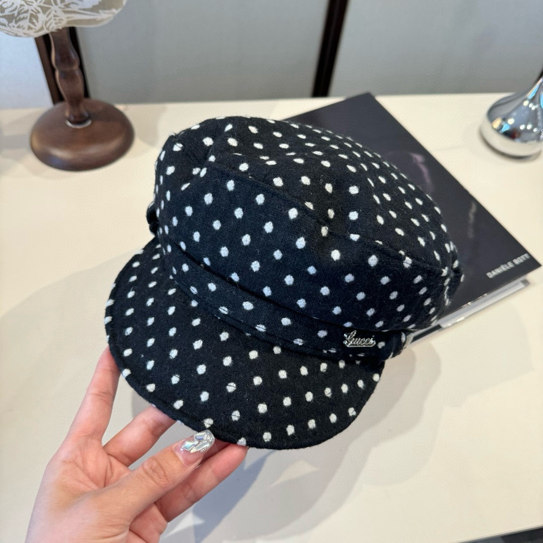 🆕

Gucci古奇羊毛画家鸭舌帽，百分百羊毛🦙%面料，头围57cm