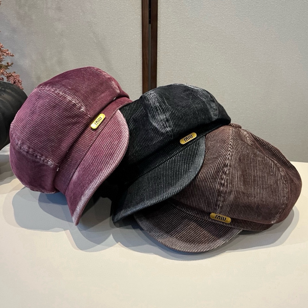 🆕

miumiu缪缪新款鸭舌画家帽，头围57cm