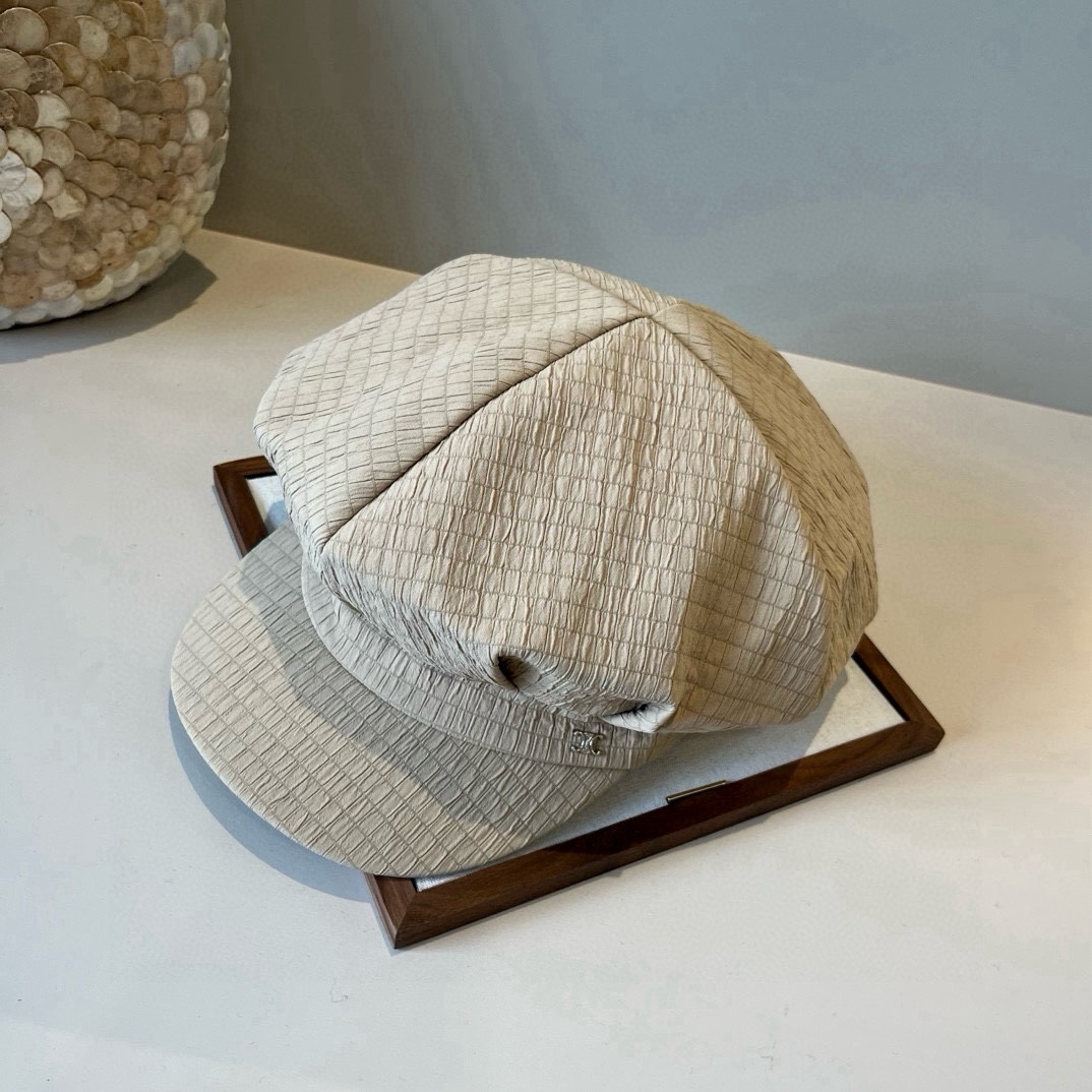 🆕

Celine赛琳新款鸭舌画家帽，秋冬款，头围57cm