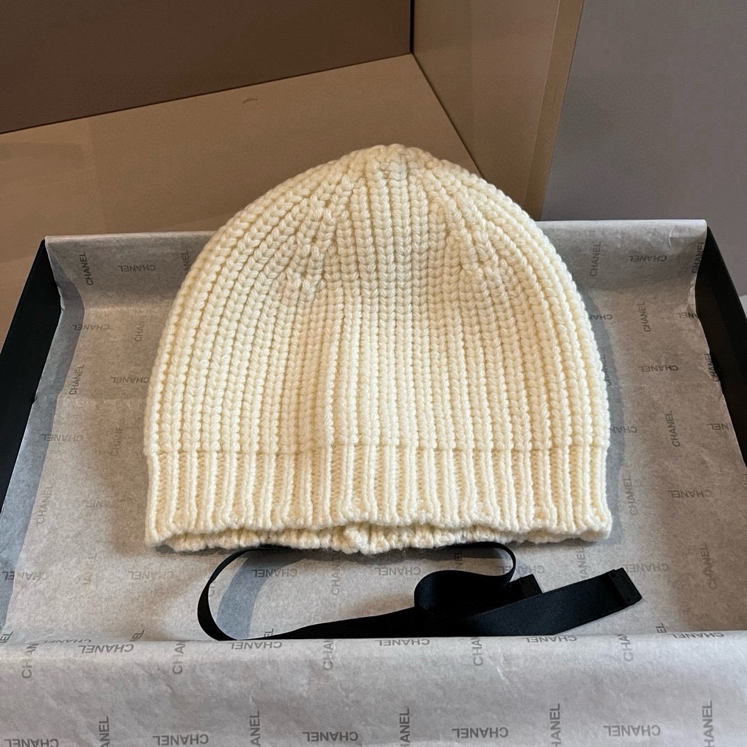 🆕

Chanel香奈儿针织毛线帽