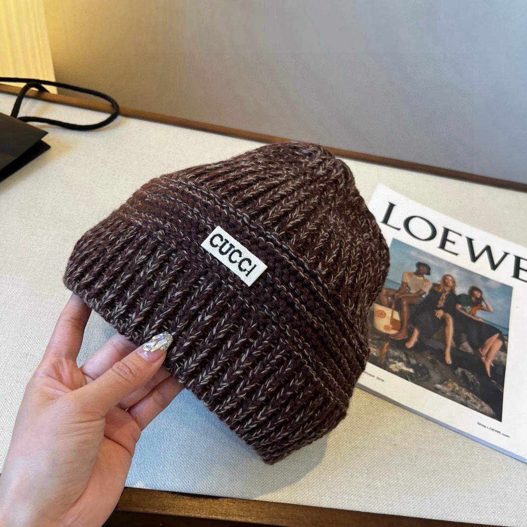 🆕

Gucci古奇新款针织毛线帽